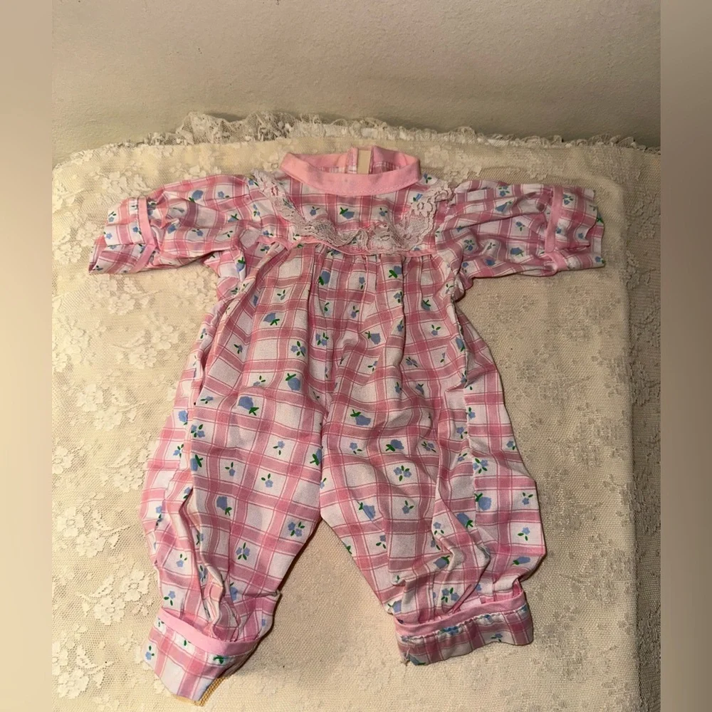 Doll Outfit Made In China Label Pre Owned